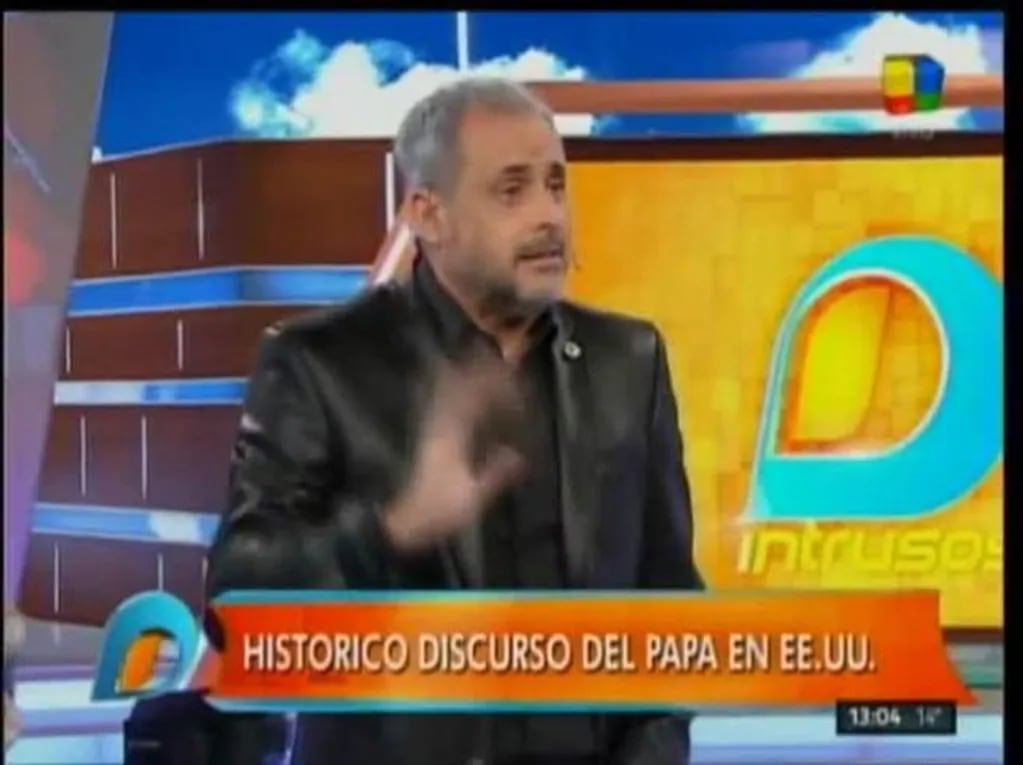 La chicana de Jorge Rial a Matías Alé en el comienzo de Intrusos: "El Papa iba a hablar de él, pero lo paré"