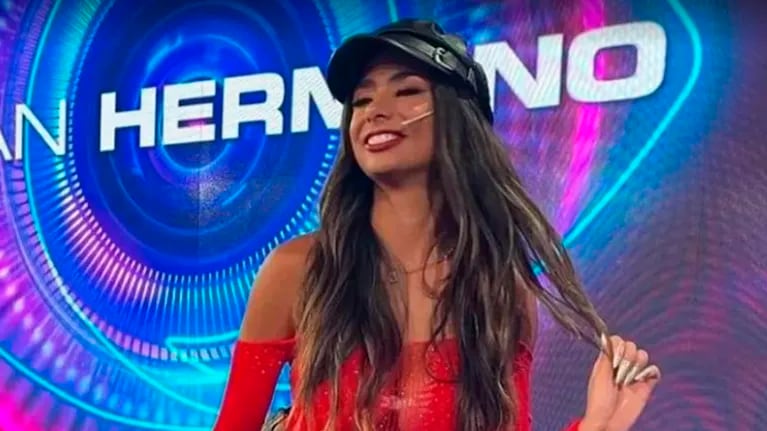 Daniela Celis estrenó un osado look en el Lollapalooza Argentina 2023