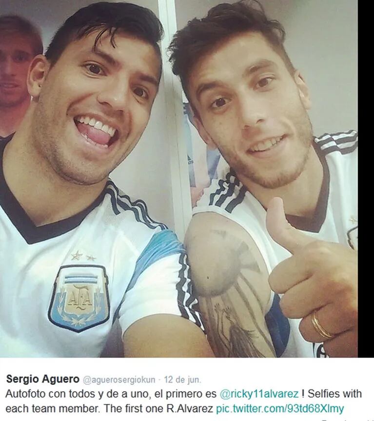El Kun Agüero con Ricky Alvarez. (Foto: Twitter @aguerosergiokun)