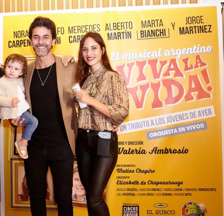 Moria Casán, Mariano Martínez y una lluvia de famosos en el estreno de Viva la Vida