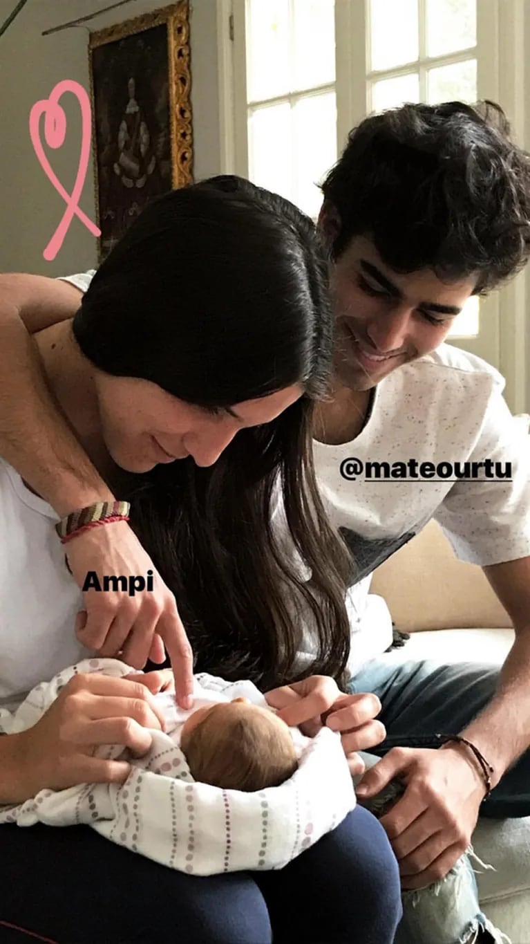 La postal más tierna de Isabel Macedo y Urtubey junto a su beba: "Locos de amor"
