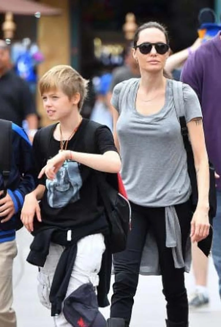 La hija de Brad Pitt y Angelina Jolie inició un tratamiento para cambiar de género: la reacción del actor