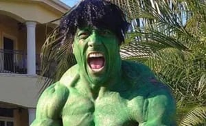 Dwayne Johnson, protagonista de The Rock, sorprendió como el Increíble Hulk (Foto: Twitter). 
