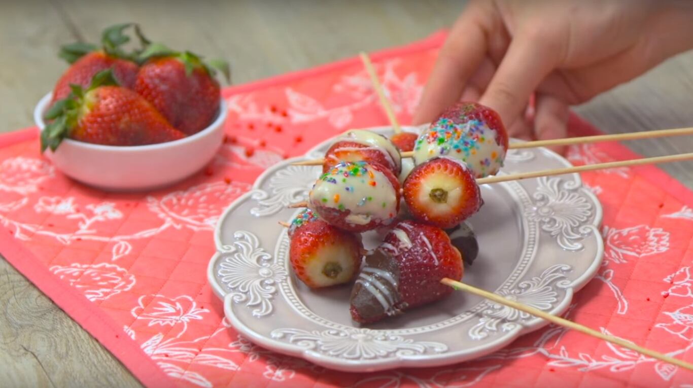 3 recetas simples de postres con frutillas 