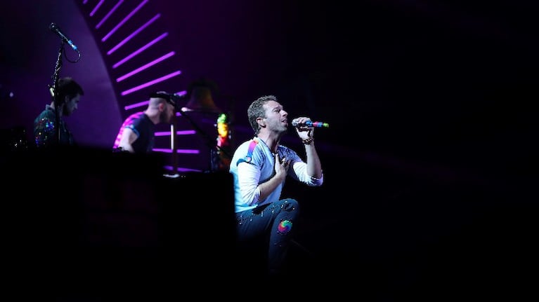A 20 años: Coldplay comparte toma alternativa del video de "Yellow". Foto: AFP.