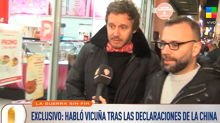 A Benjamín Vicuña casi lo muerde un perro en plena nota sobre la China Suárez y Mauro Icardi (captura de América TV)