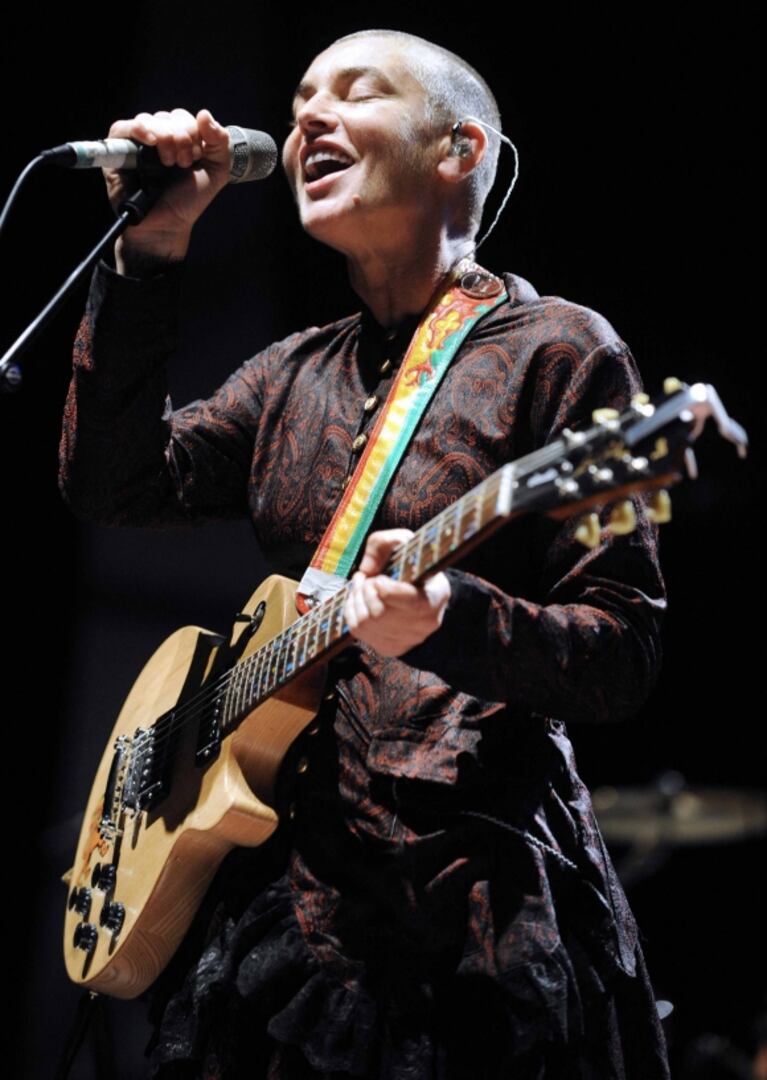 A los 56 años murió Sinead O'Connor: el triste final de una vida llena de dolor