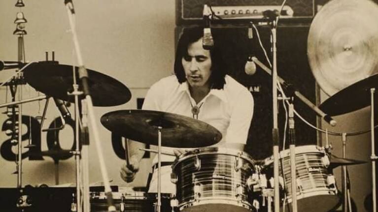 A los 69 años murió el baterista y maestro Horacio Droopy Gianello