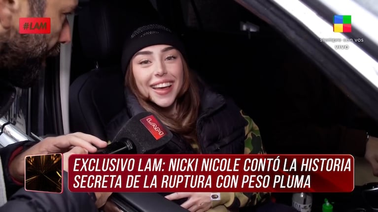 A Nicki Nicole le preguntaron por su separación de Peso Pluma y su mánager reaccionó muy enojado