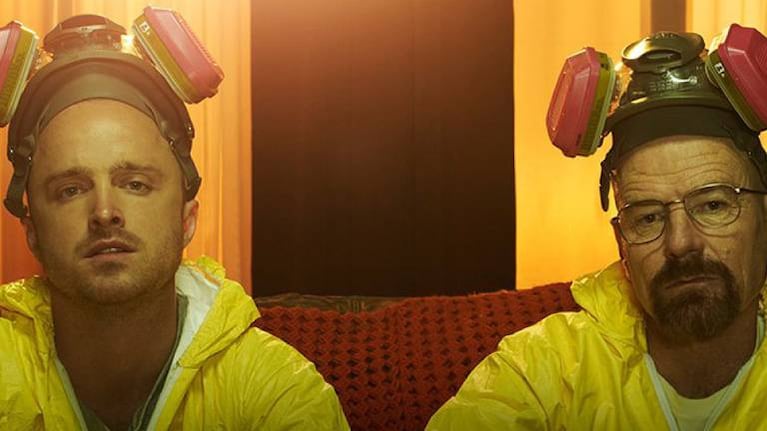Aaron Paul y Bryan Cranston en la fabulosa serie Breaking Bad, una de las más aclamadas de los últimos años. 