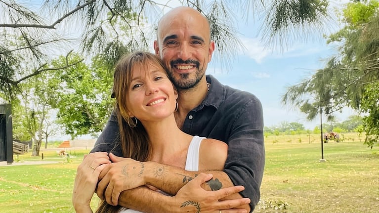 Abel Pintos y su sposa, Mora Calabrese
