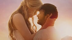 Abigail Cowen interpreta a Angel y Michael Hosea a Tom Lewis.