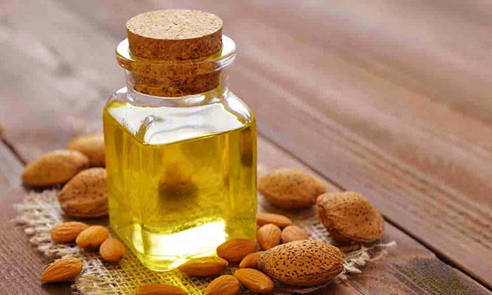  Aceite de almendras: cuatro beneficios para tu piel y cabello