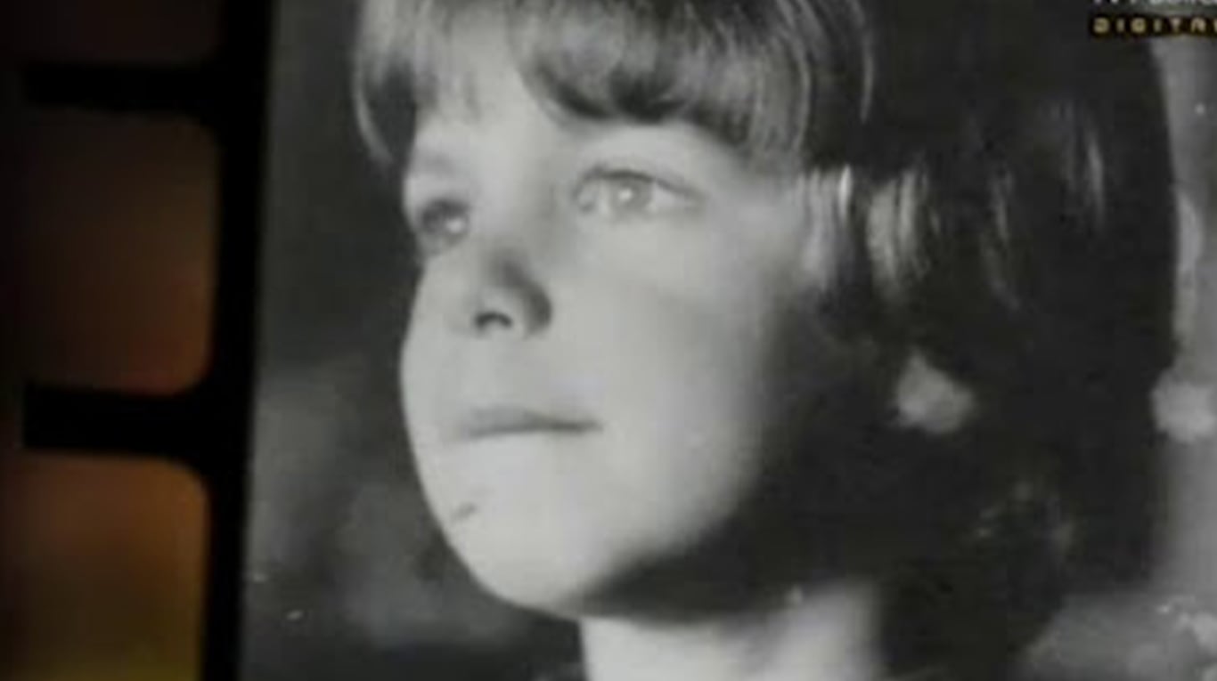 Acertijo: ¿quién es este niño criado en una familia de artistas y hoy es uno de los actores más respetados?
