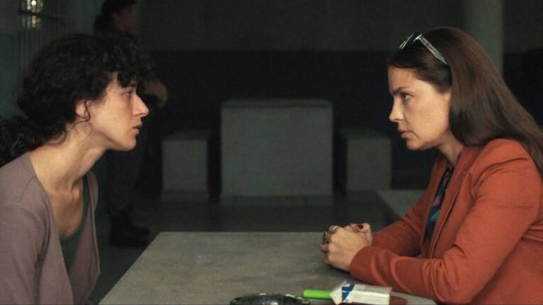 Acusada y abogada, en una escena de Belén, la película que representará al país en los Óscar.