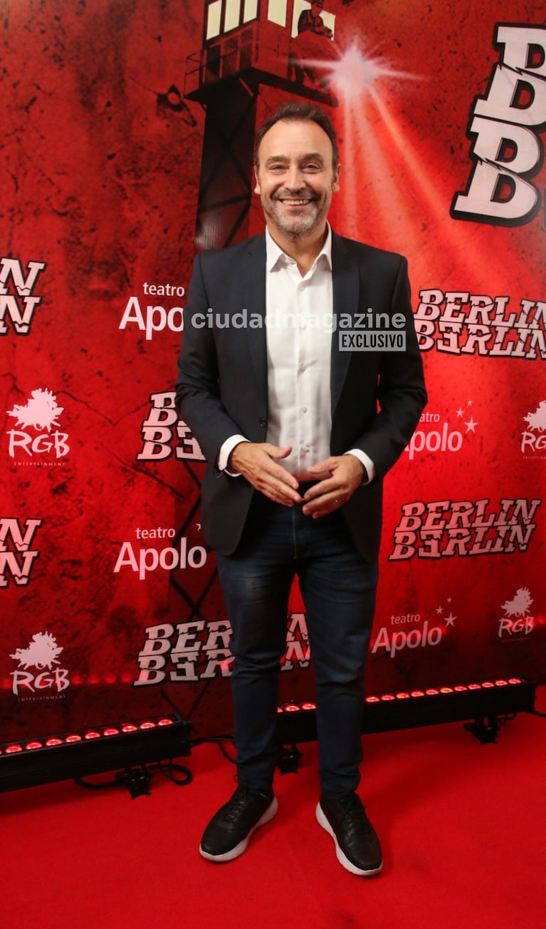 Adrián Pallares en el estreno de Berlín Berlín (Foto: Movilpress).