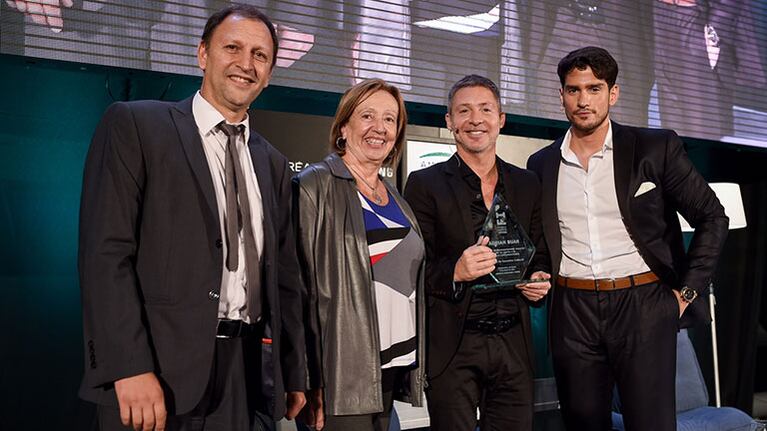 Adrián Suar fue distinguido en Uruguay. Foto: Prensa eltrece.
