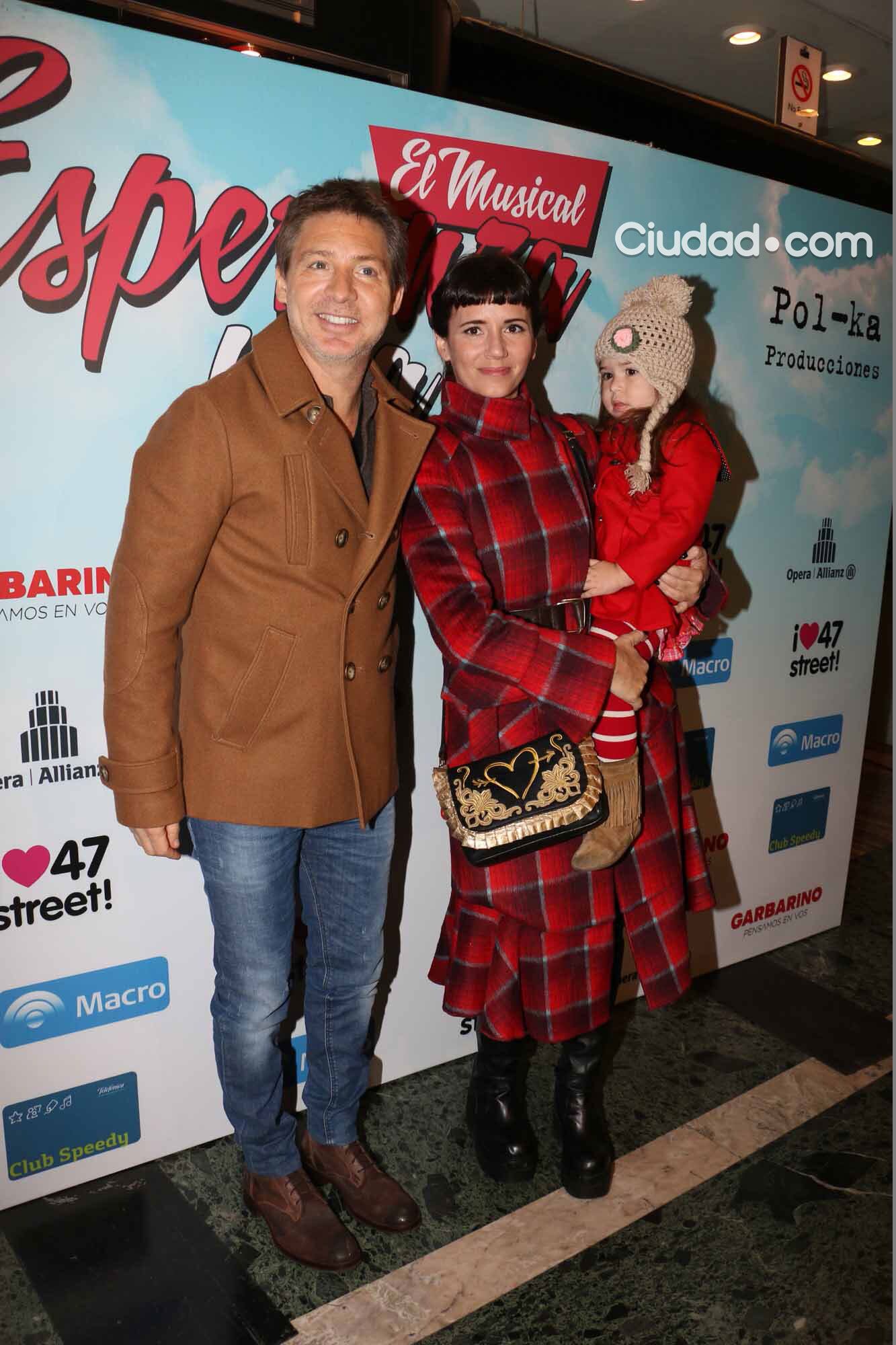 Adrián Suar, Griselda y Margarita, en el estreno de Esperanza Mía, el musical (Foto: Movilpress)