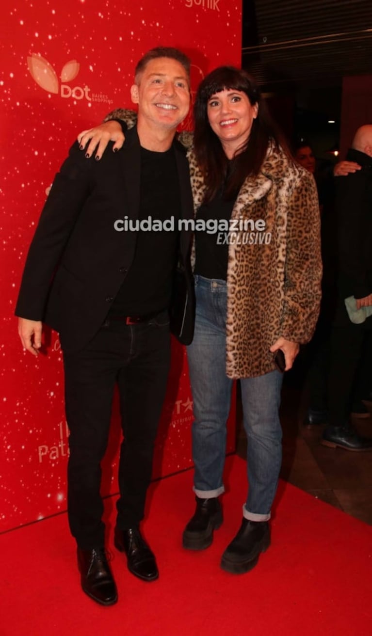 Adrián Suar presentó "30 noches con mi ex": las fotos con sus hijos, su ex Griselda Siciliani y muchos amigos famosos