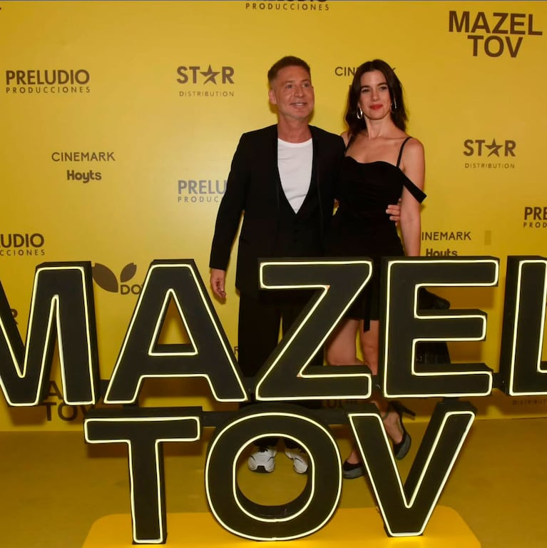 Adrián Suar y Ariadna Asturzzi compartieron el rodaje de Mazel Tov. (Foto: @ariadnaasturzzi)