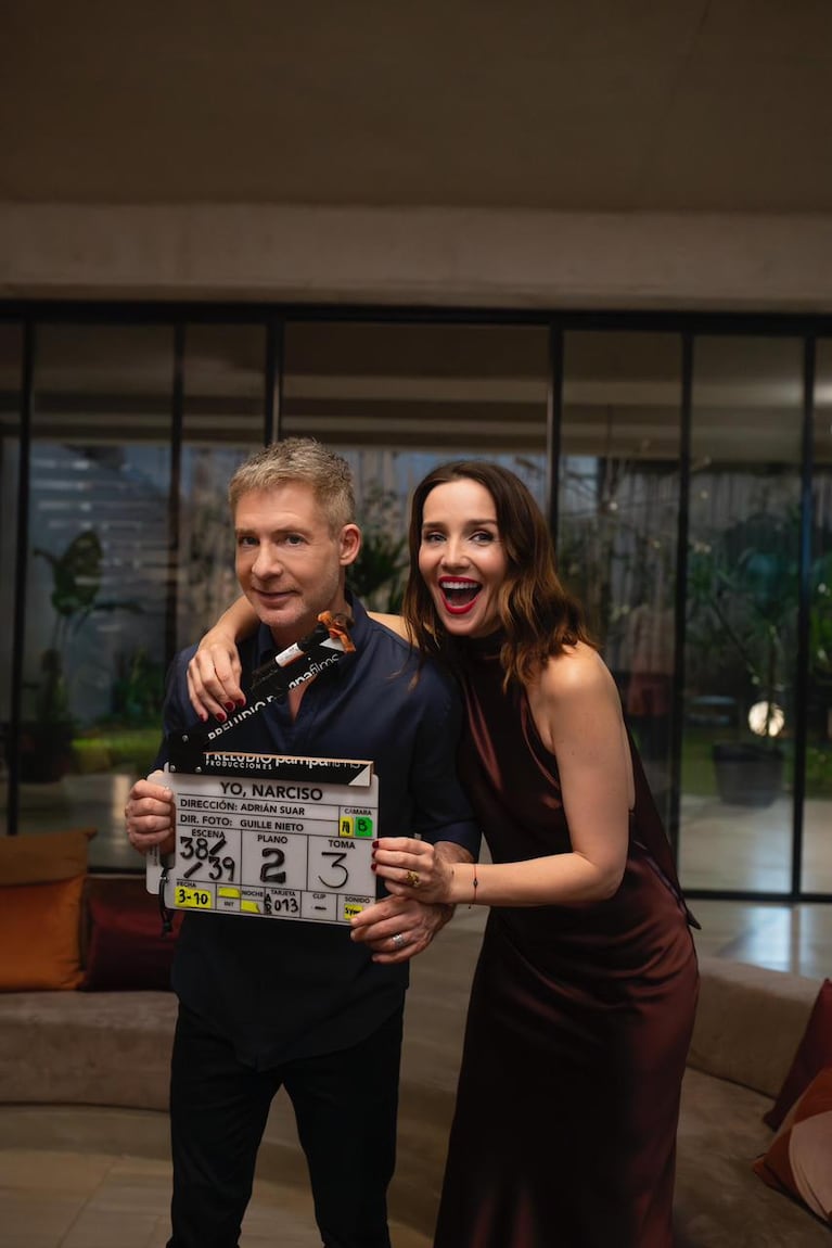Adrián Suar y Natalia Oreiro en el rodaje de "Yo, Narciso"