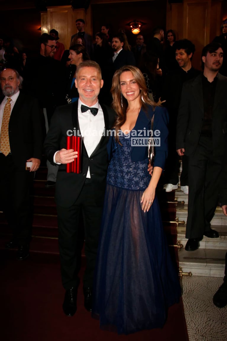 Adrián Suar y Rocío Robles en los Premios Pinti (Foto: Movilpress).