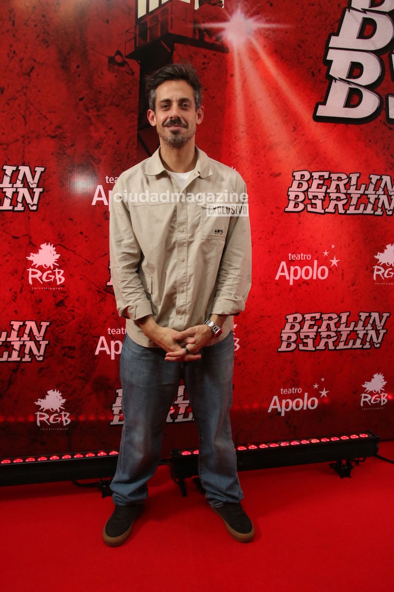 Agustín Aristarán en el estreno de Berlín Berlín (Foto: Movilpress).