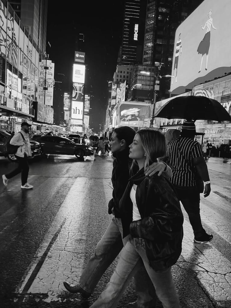Agustina Cherri y su hija Muna en Nueva York (Foto: Instagram @agustinacherriok)
