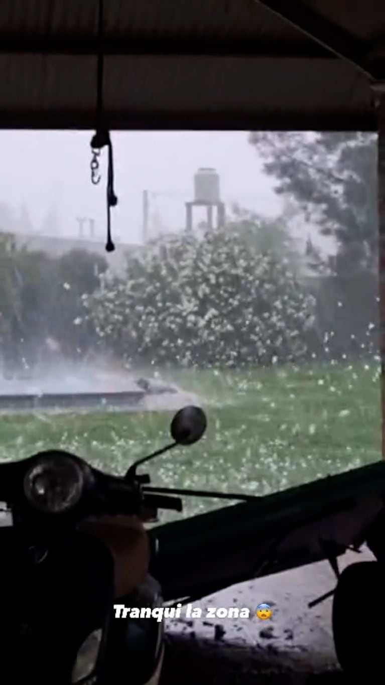 Ailén Bechara mostró el tremendo temporal que hubo en su pueblo, Darregueira: lluvia, viento y granizo