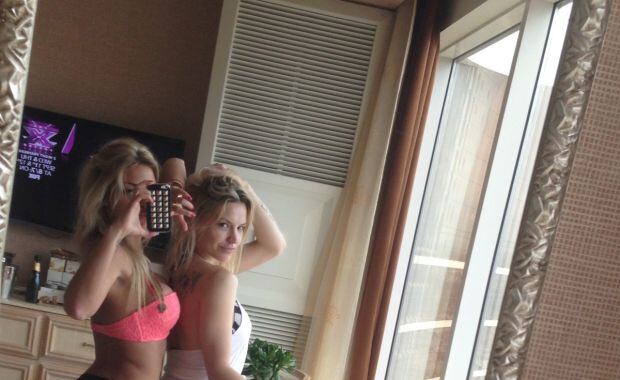 Ailén Bechara y Lorena Wells, en Las Vegas (Foto: álbum personal de Ailén Bechara).