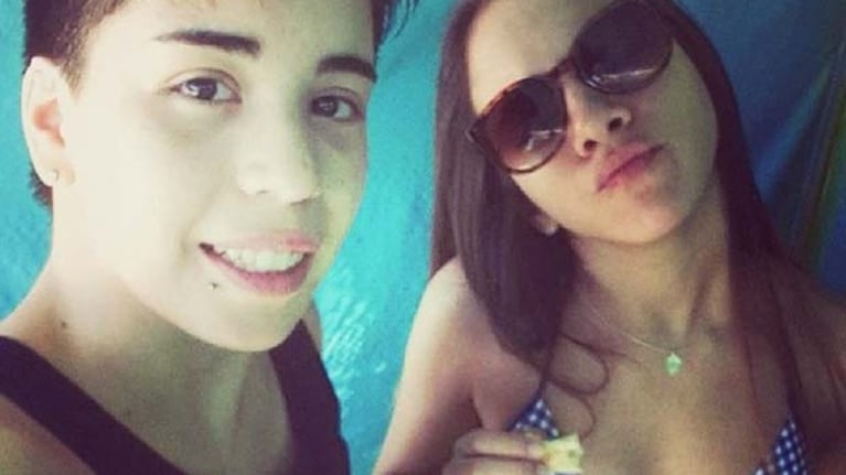 Ailén y Cumbio, la joven pareja de chicas enamoradas que prueban convivencia. (Foto: @ailenjulietac)