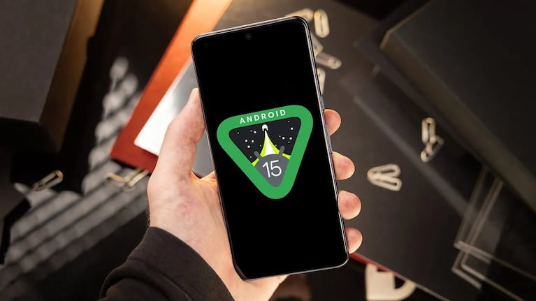 Al estar integrado en la tienda Play Store, este servicio tiene la capacidad de examinar aplicaciones descargadas desde la tienda para proteger el dispositivo contra malware.
