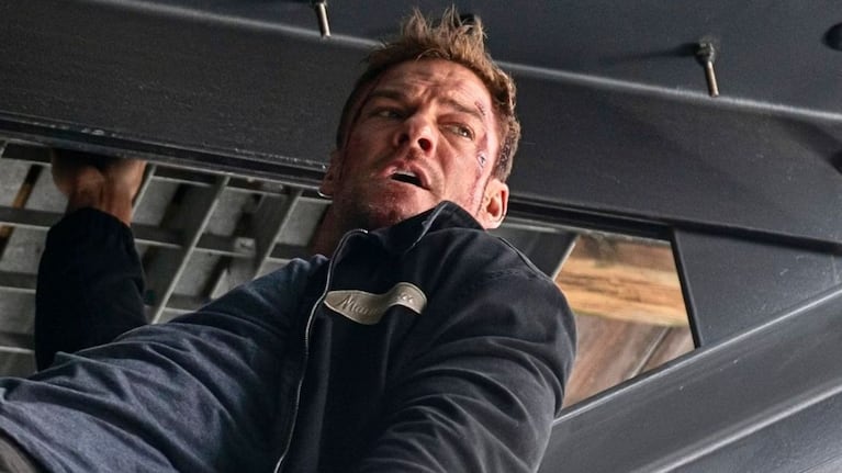 Alan Ritchson se pone en la piel de Jack Reacher.