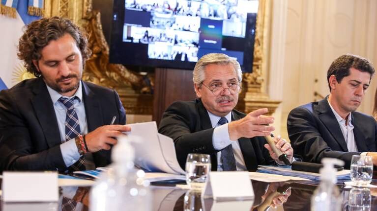 Alberto Fernández anunciará esta tarde una cuarentena estricta de 10 ó 15 días