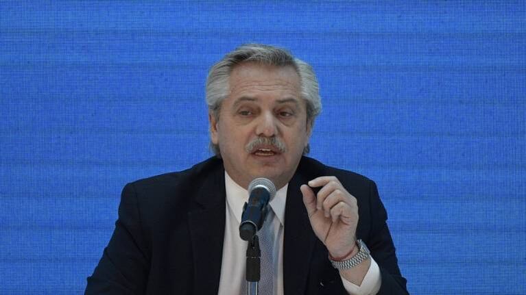 Alberto Fernández y el coronavirus: Se vacunarán a 300 mil personas antes de fin de año