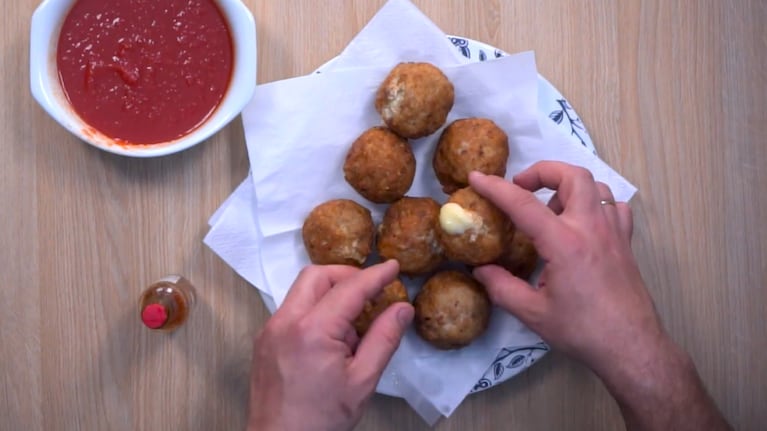 albóndigas, cerdo, queso, muzzarella,