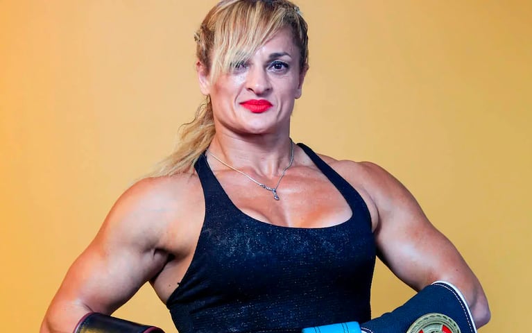 Alejandra "Locomotora" Oliveras.
