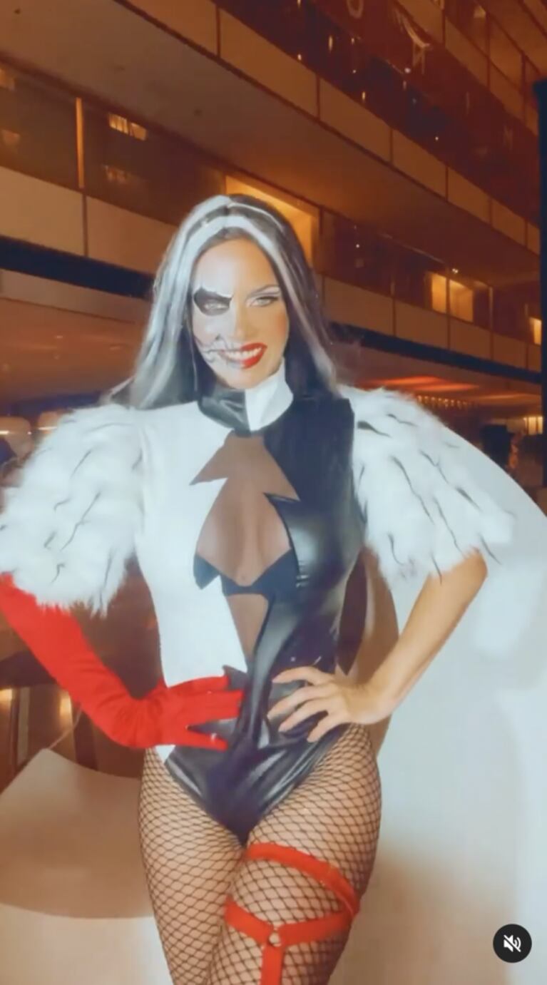 Alejandra Maglietti impactó con su disfraz de Cruella de Vil tras el escándalo con Wanda Nara: "¿No es una bomba?"