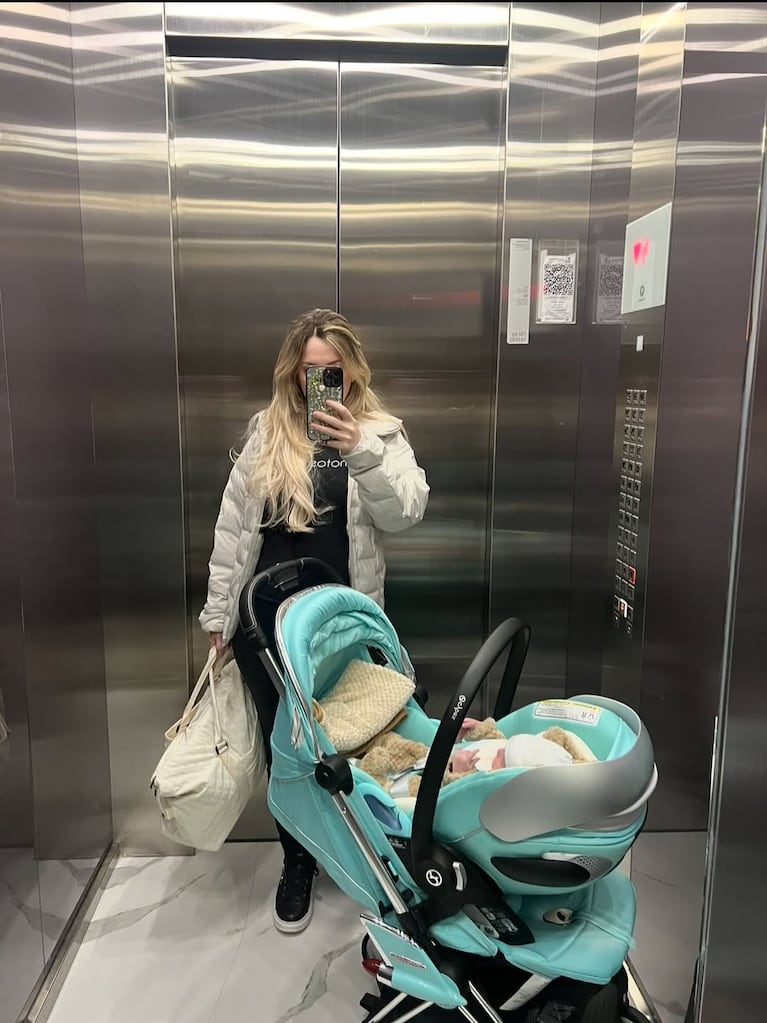 Alejandra Maglietti y su bebé Manuel (Foto: Instagram @alemaglietti)