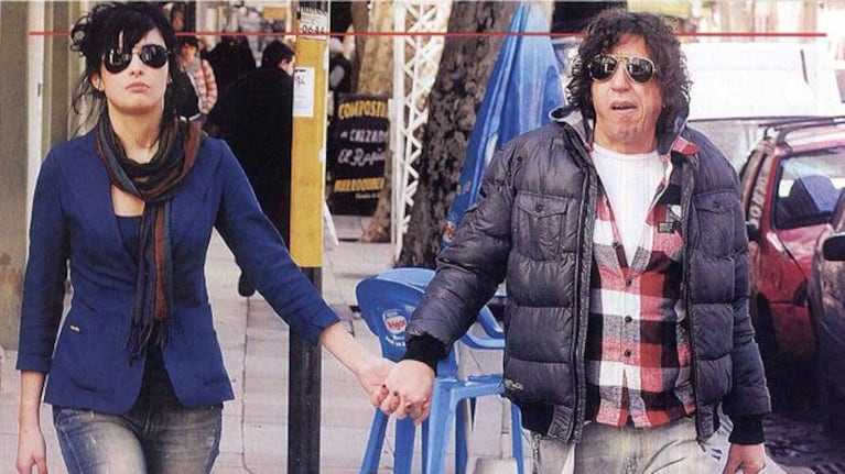 Alejandro “Huevo” Müller, en pareja con una joven 30 años menor que él. (Foto: Pronto)