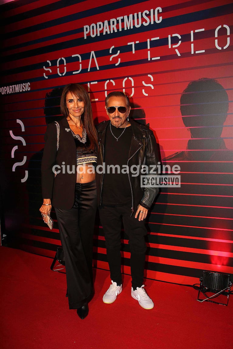 Alejandro Lerner y pareja (Foto: Movilpress)