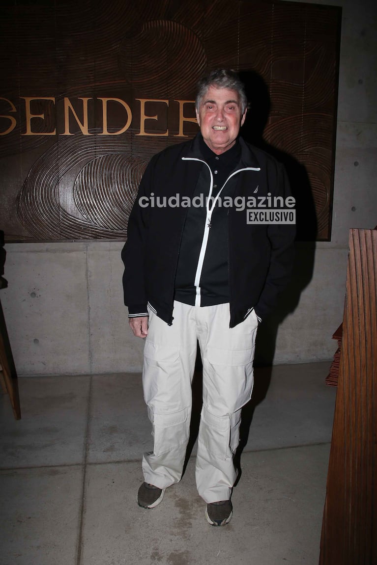 Alejandro Stoessel, el papá de Tini, en el lanzamiento de Sendero (Foto: Movilpress).