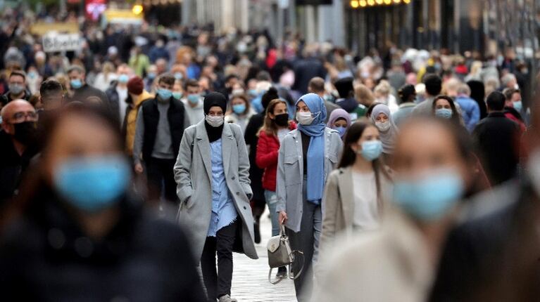 Alemania debate nuevas medidas para neutralizar la segunda ola de coronavirus. Foto: EFE.