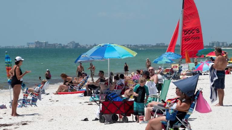Alerta en la Florida por el fuerte incremento de casos de coronavirus
