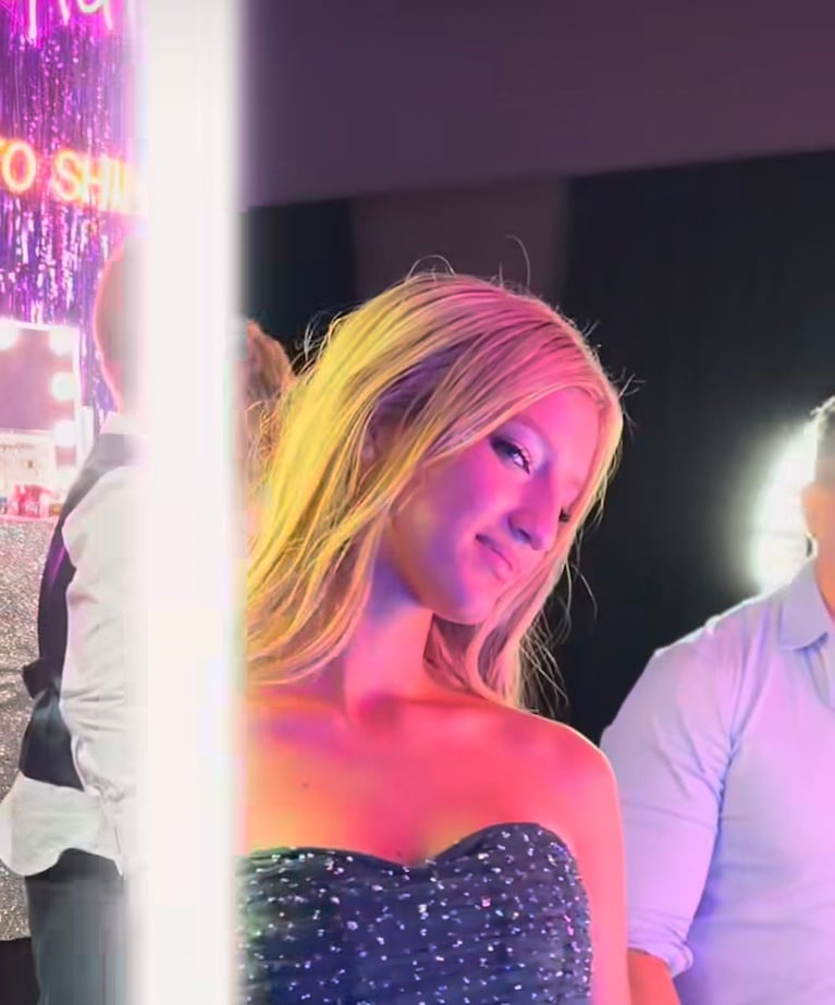 Allegra Cubero en su fiesta de 15 (Foto: captura de Instagram).