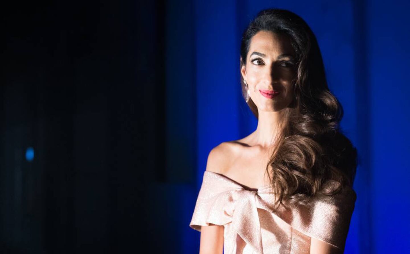 Amal Clooney habló en apoyo de los refugiados a través de su historia