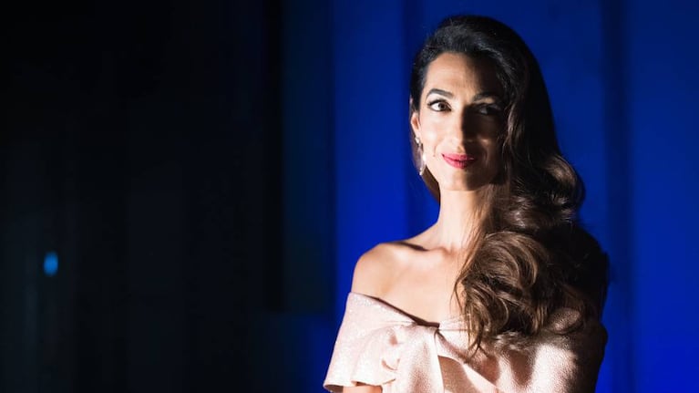 Amal Clooney habló en apoyo de los refugiados a través de su historia
