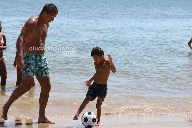 Amalia Granata con su familia en Punta del Este (Fotos: Ramiro Souto).