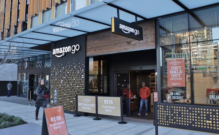 Amazon abrirá su primera tienda automatizada a partir de hoy 