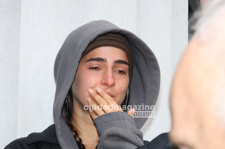 Ámbar De Benedictis en el último adiós a Piero . (Foto: Movilpress)